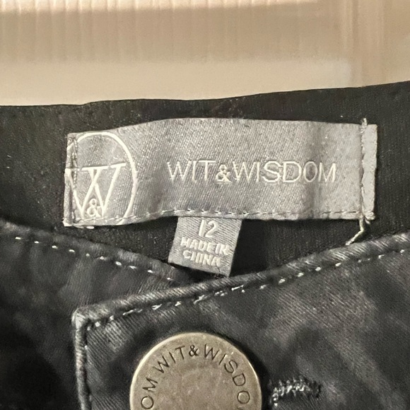 Wit and wisdom, leopard black slacks, size 12 - Picture 2 of 4